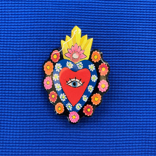 Corazon con Ojo y Flores