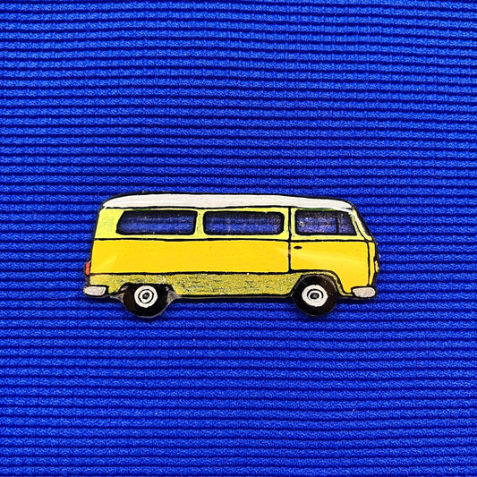 Minibus jaune