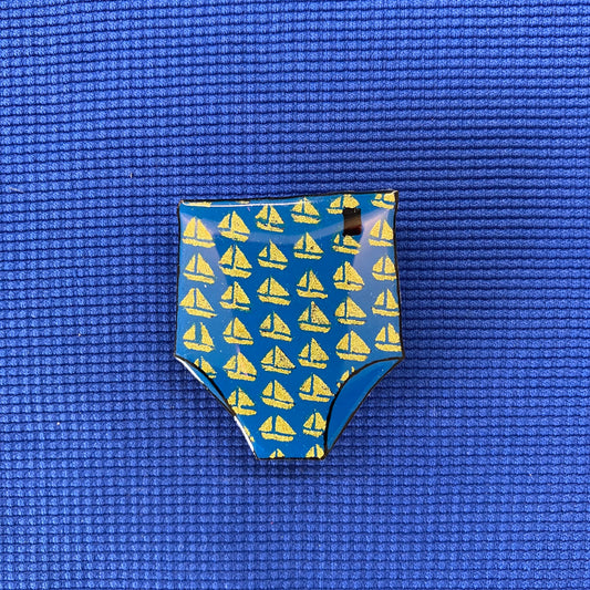 Maillot de bain homme bleu avec petits bateaux dorés