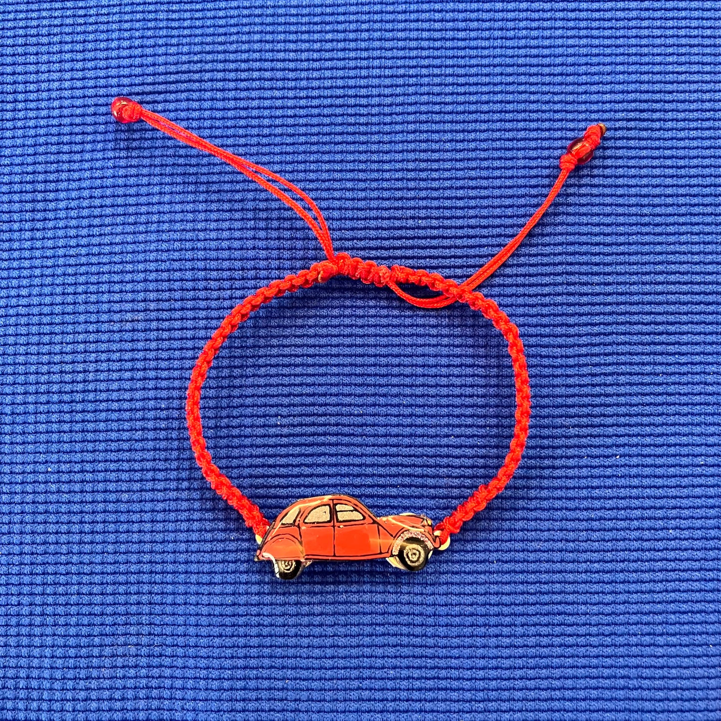 2 CV rouge